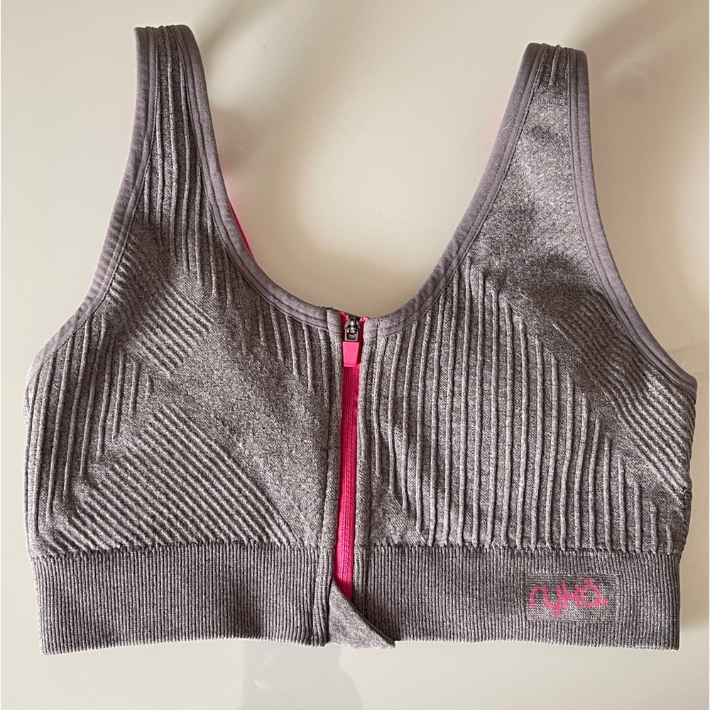 🆕 RYKA sports bra